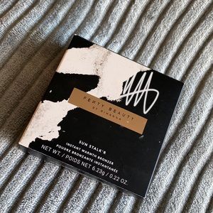 Fenty Beauty by Rhianna sun stalk’r